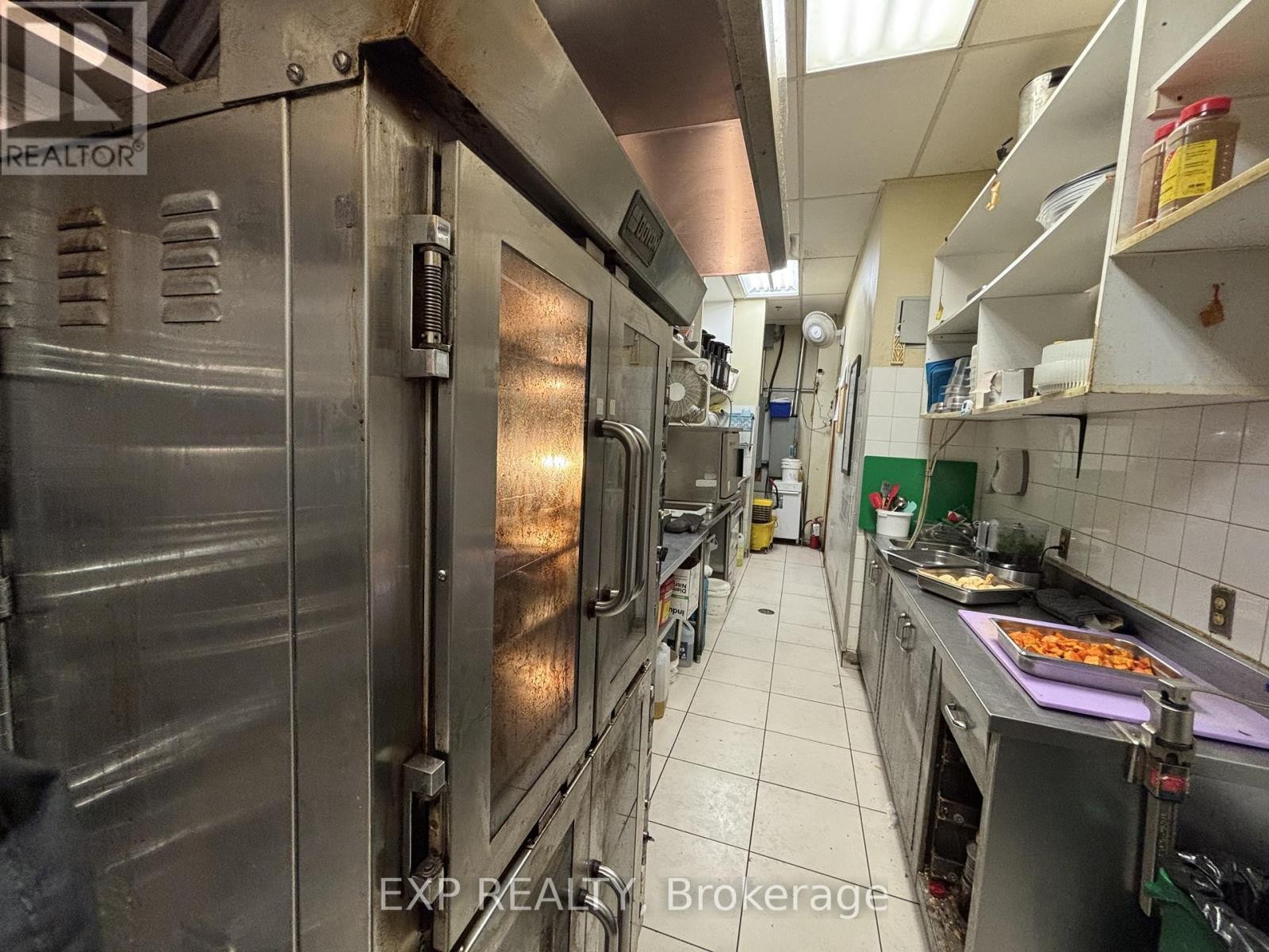 












#140-350 ALBERT STREET

,
Ottawa,




Ontario
K1R1R4

