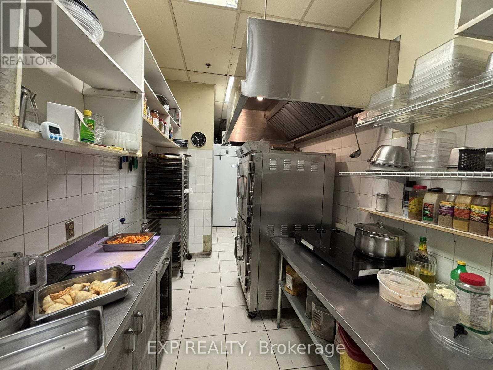 












#140-350 ALBERT STREET

,
Ottawa,




Ontario
K1R1R4

