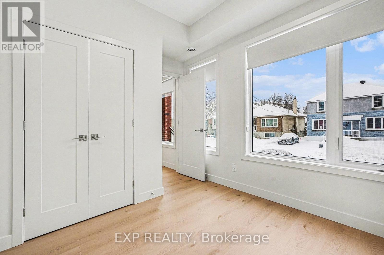 












3 - 79 MARQUETTE AVENUE

,
Ottawa,




Ontario
K1L5J9

