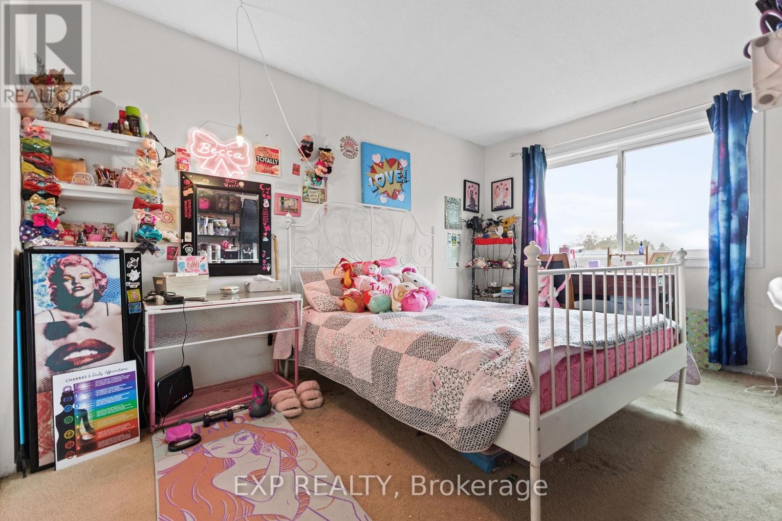 












304 - 270 BRITTANY DRIVE

,
Ottawa,




Ontario
K1K4M3

