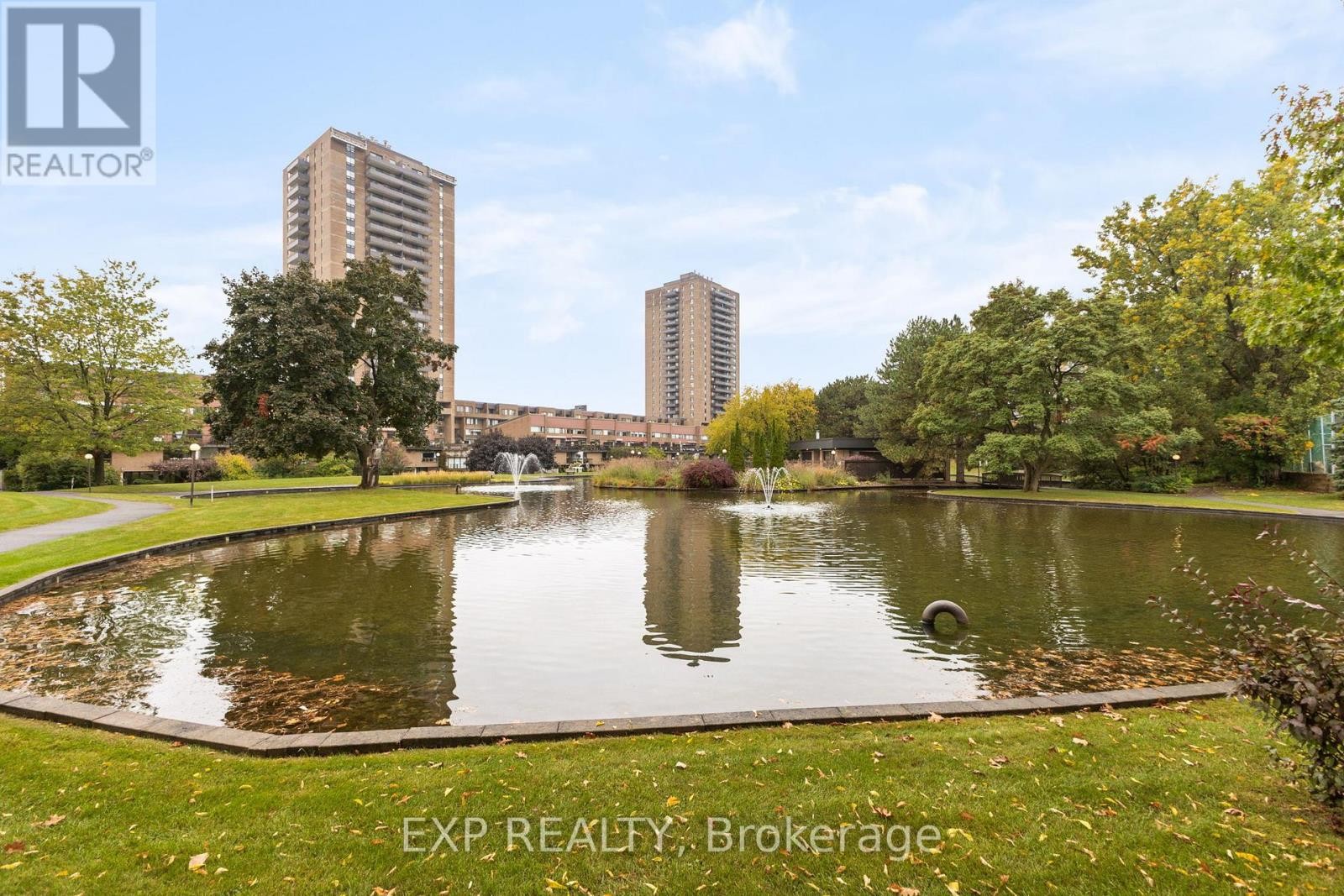 












304 - 270 BRITTANY DRIVE

,
Ottawa,




Ontario
K1K4M3

