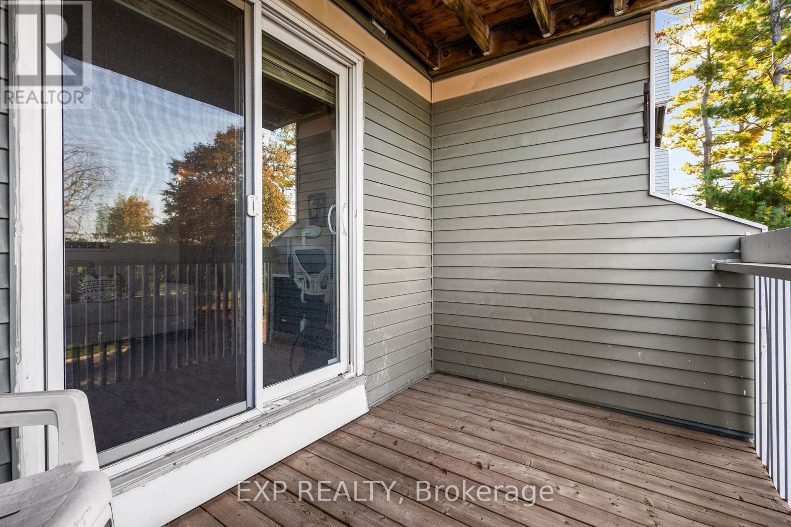 












209 - 214 VIEWMOUNT DRIVE

,
Ottawa,




Ontario
K2E7X3

