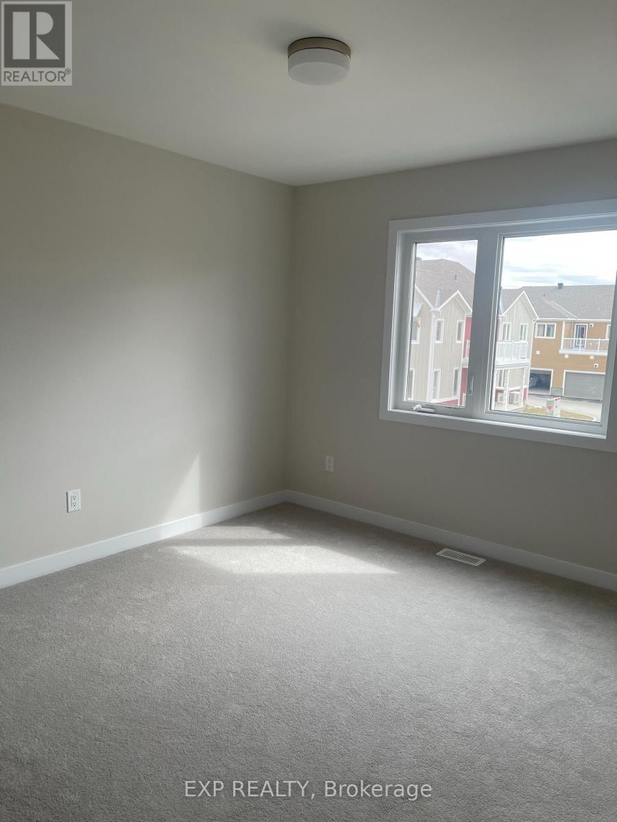 












510 OLDENBURG AVENUE

,
Ottawa,




Ontario
K0A2Z0

