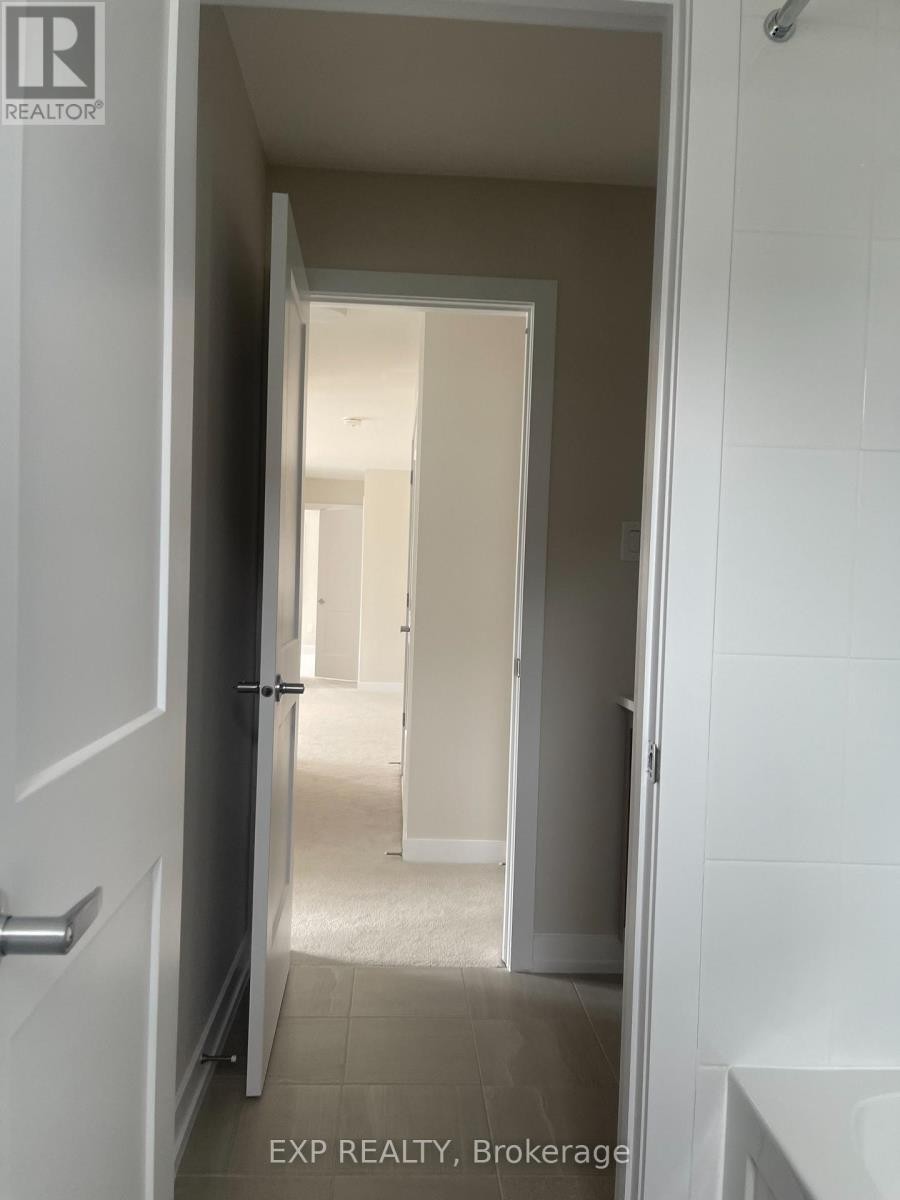 












510 OLDENBURG AVENUE

,
Ottawa,




Ontario
K0A2Z0

