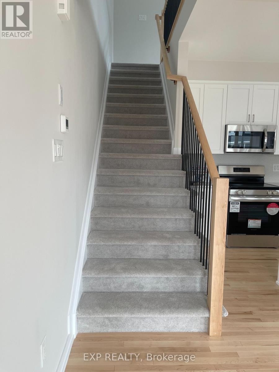 












510 OLDENBURG AVENUE

,
Ottawa,




Ontario
K0A2Z0

