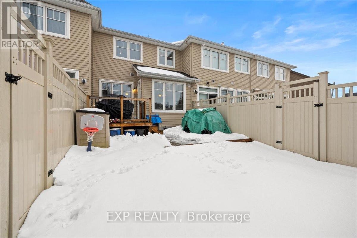 












357 ALASKEN DRIVE

,
Ottawa,




Ontario
K1T0M4

