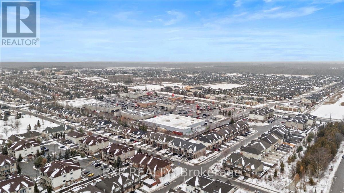 












357 ALASKEN DRIVE

,
Ottawa,




Ontario
K1T0M4

