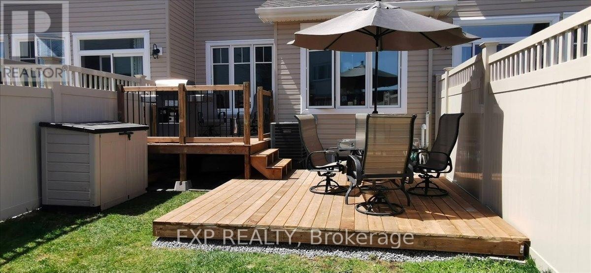 












357 ALASKEN DRIVE

,
Ottawa,




Ontario
K1T0M4

