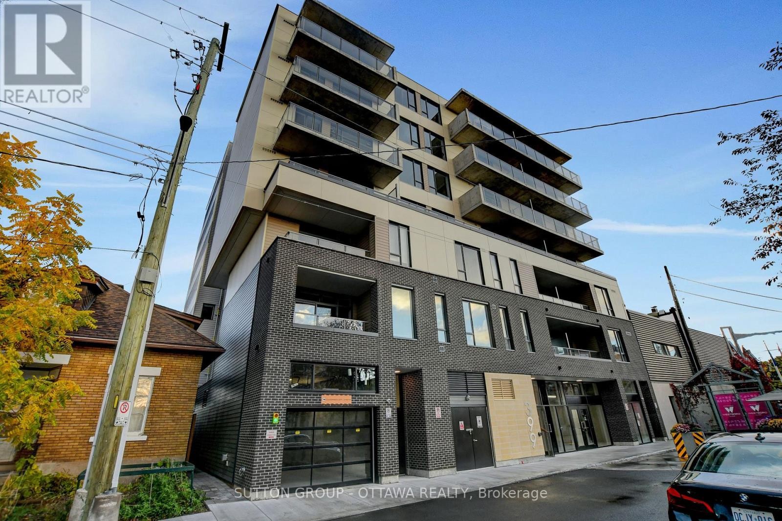 












507 - 399 WINSTON AVENUE

,
Ottawa,




Ontario
K2A1Y8

