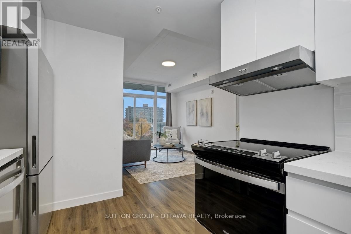 












507 - 399 WINSTON AVENUE

,
Ottawa,




Ontario
K2A1Y8

