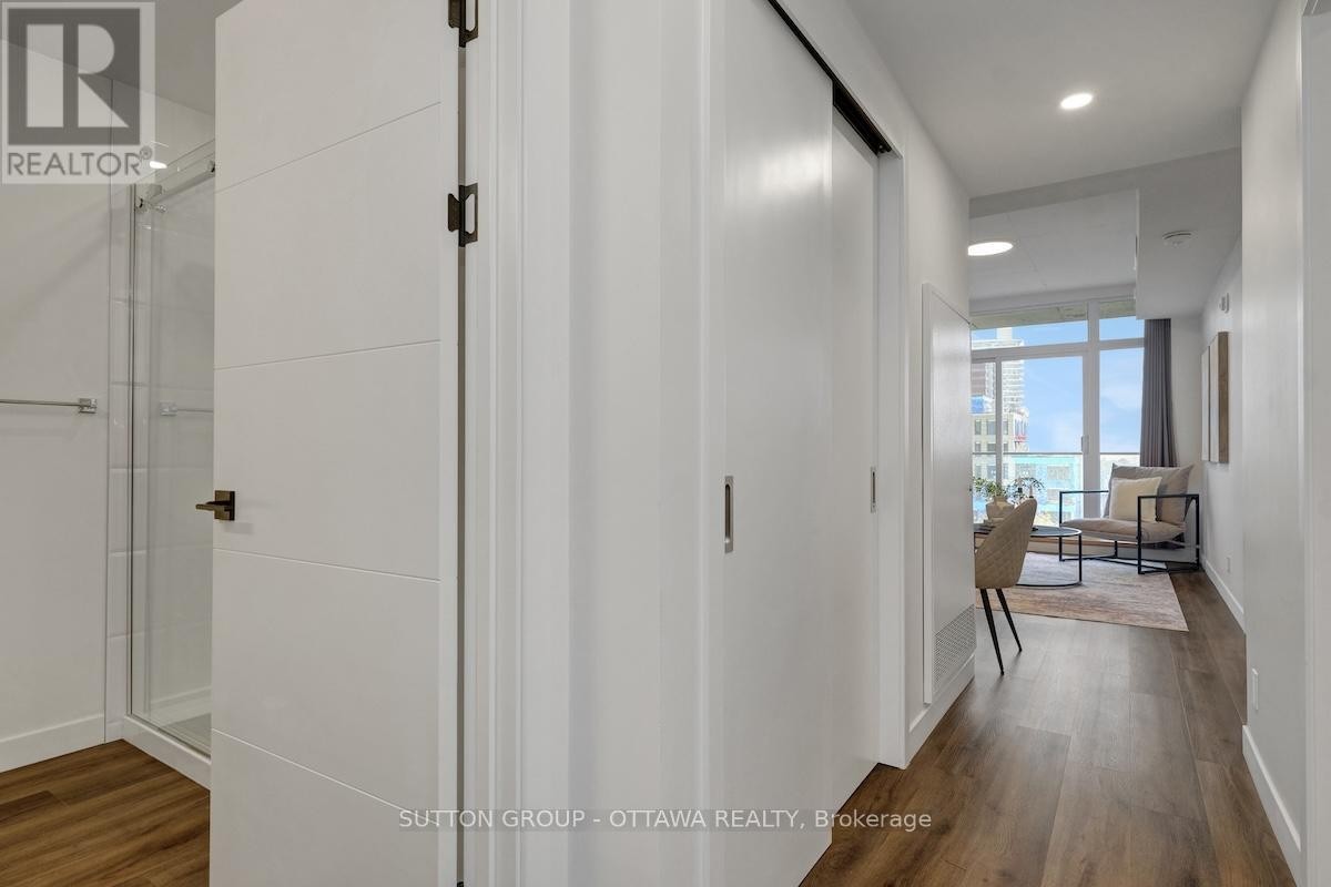 












507 - 399 WINSTON AVENUE

,
Ottawa,




Ontario
K2A1Y8

