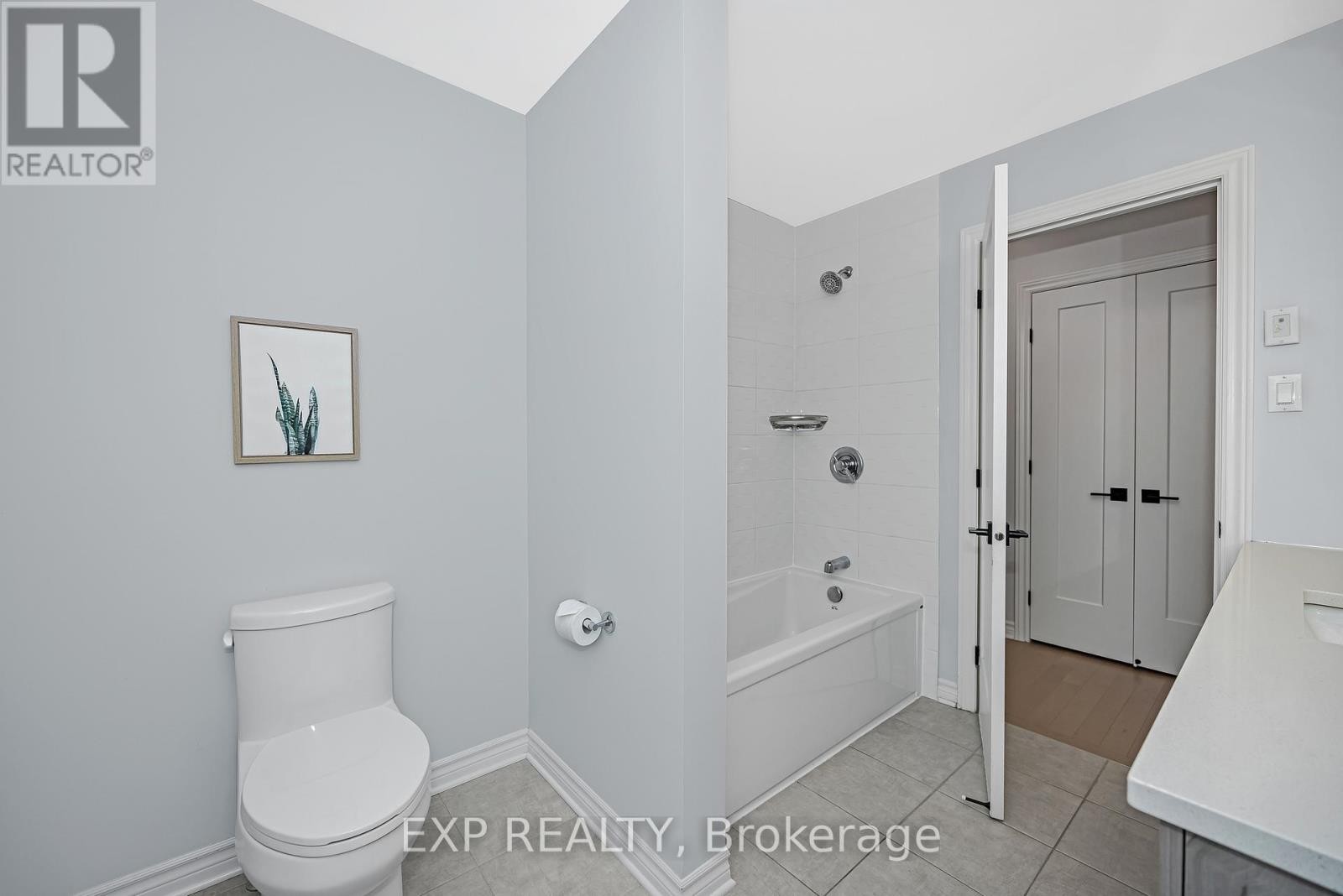 












711 MOONFLOWER CRESCENT

,
Ottawa,




Ontario
K1T0X8

