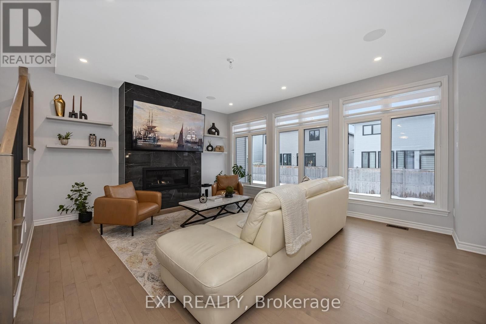 












711 MOONFLOWER CRESCENT

,
Ottawa,




Ontario
K1T0X8

