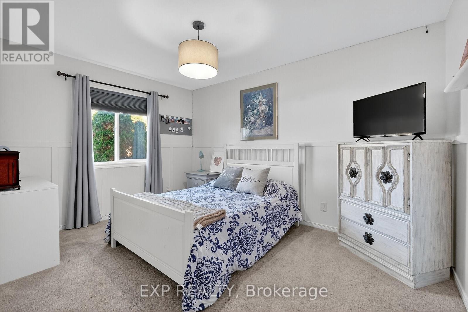 












544 LOUCKS DRIVE

,
Russell,




Ontario
K4R1B6

