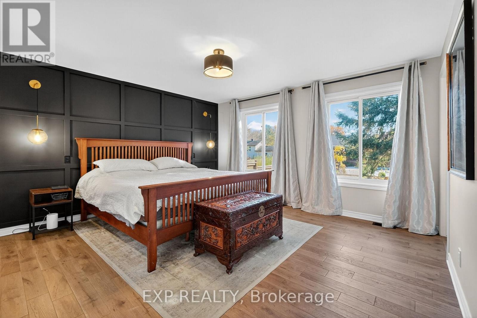 












544 LOUCKS DRIVE

,
Russell,




Ontario
K4R1B6

