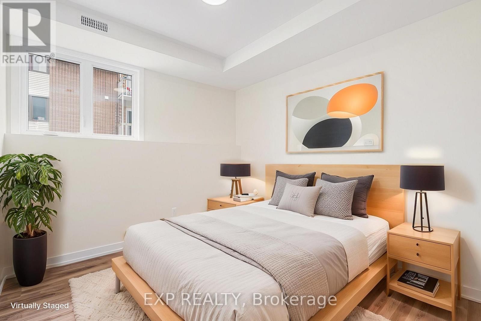 












102 - 897 LAURIER STREET

,
Clarence-Rockland,




Ontario
K4K1E3

