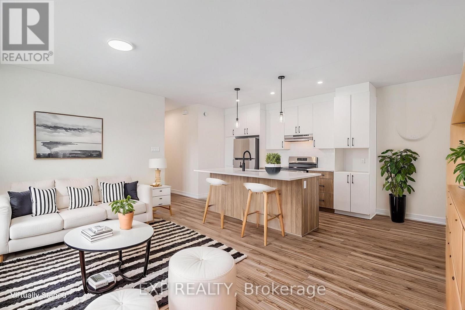 












102 - 897 LAURIER STREET

,
Clarence-Rockland,




Ontario
K4K1E3

