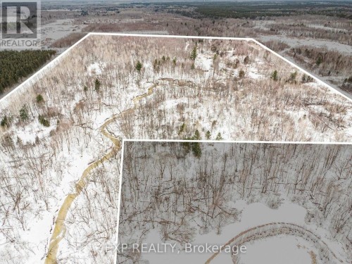 Road connects Des Pins St. with Billy St