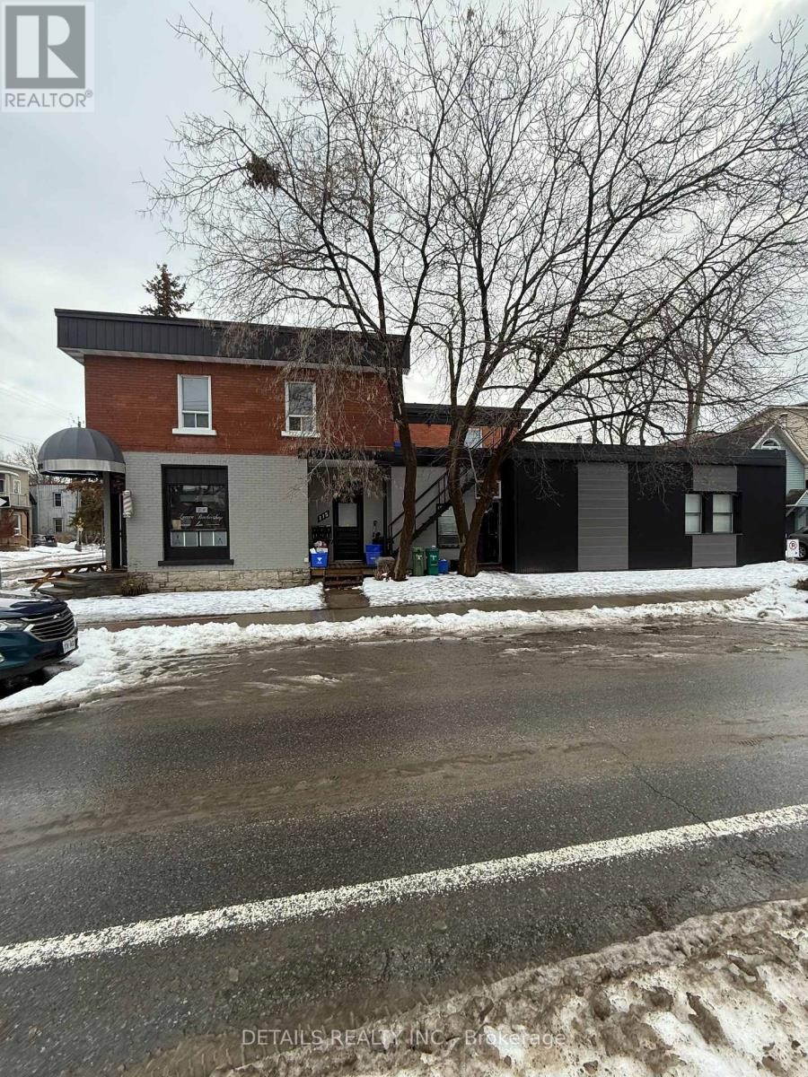 












698 COOPER STREET

,
Ottawa,




Ontario
K1R6C6

