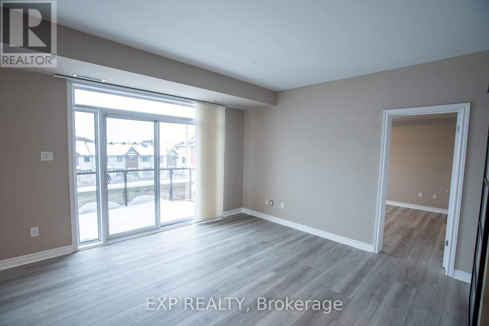 












305 - 301 BAYROSE DRIVE

,
Ottawa,




Ontario
K2J5W3

