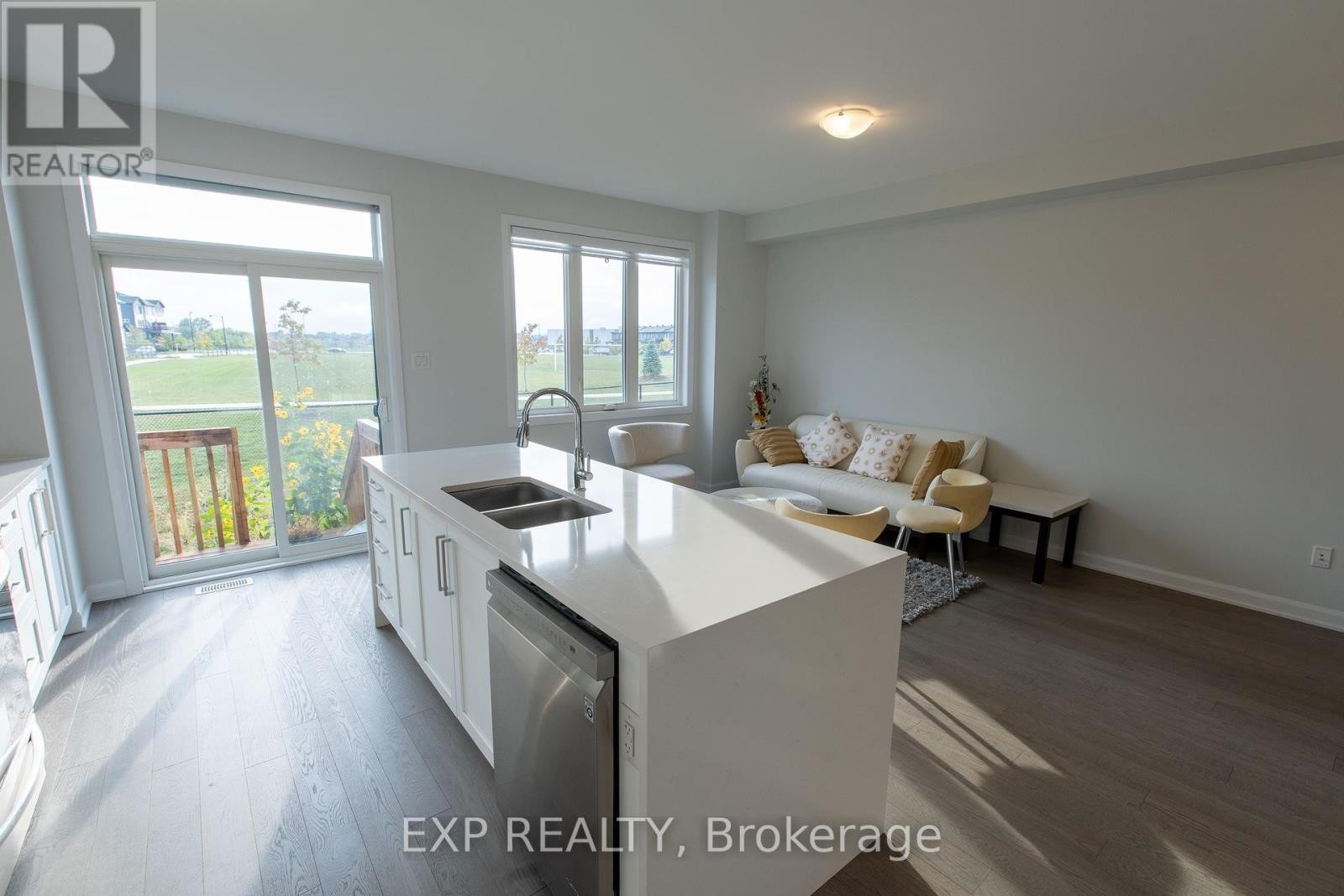 












148 NAMASTE WALK

,
Ottawa,




Ontario
K2J6Z4

