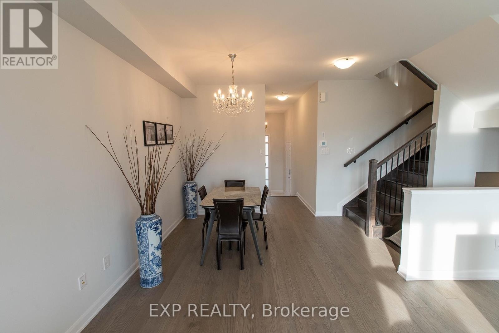 












148 NAMASTE WALK

,
Ottawa,




Ontario
K2J6Z4

