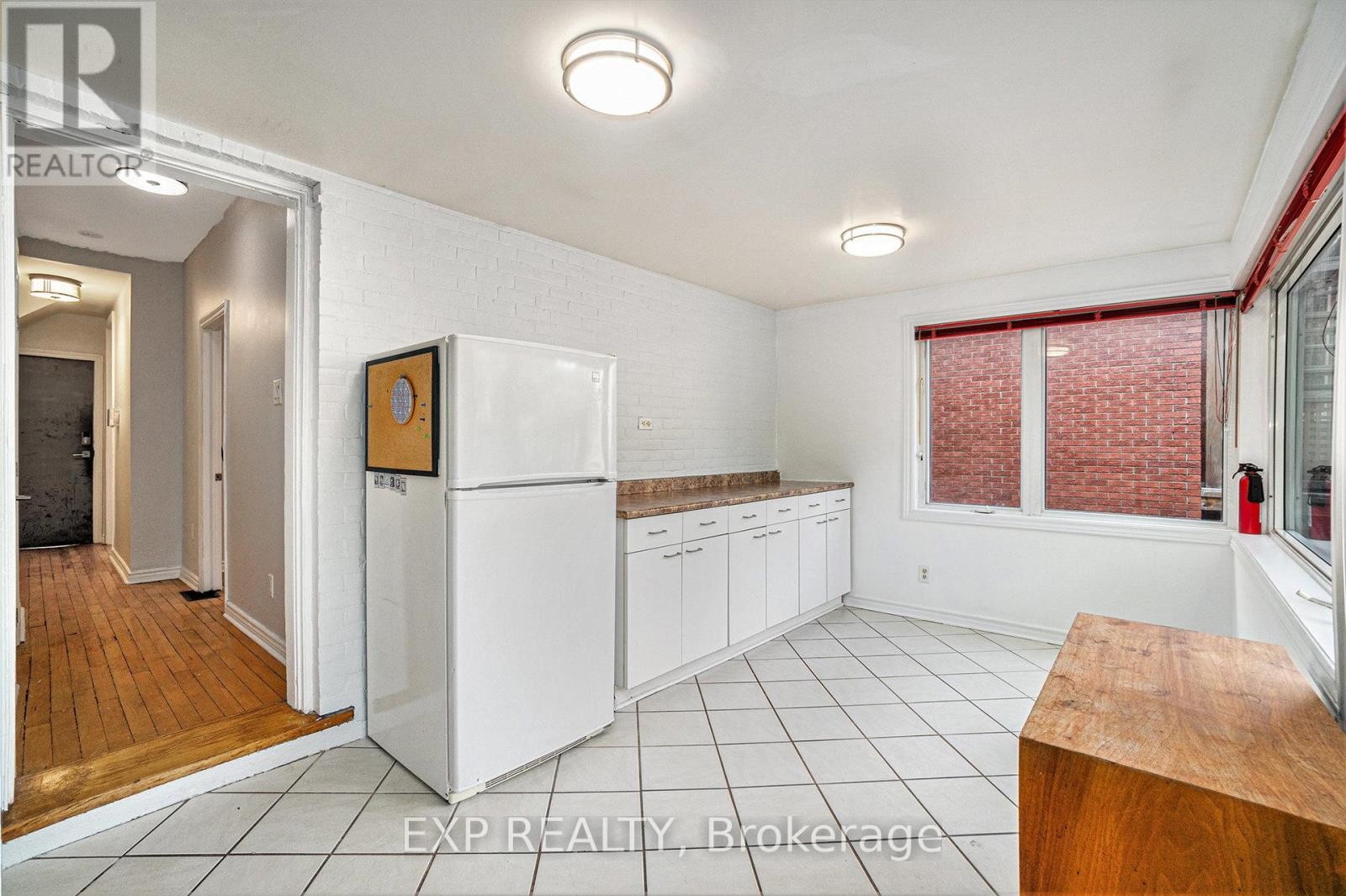 












350 FIFTH AVENUE

,
Ottawa,




Ontario
K1S2N8

