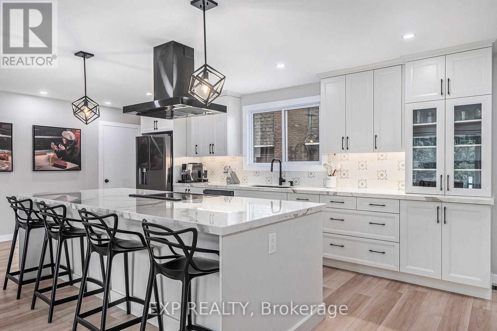 












3 ST REMY DRIVE

,
Ottawa,




Ontario
K2J1A4

