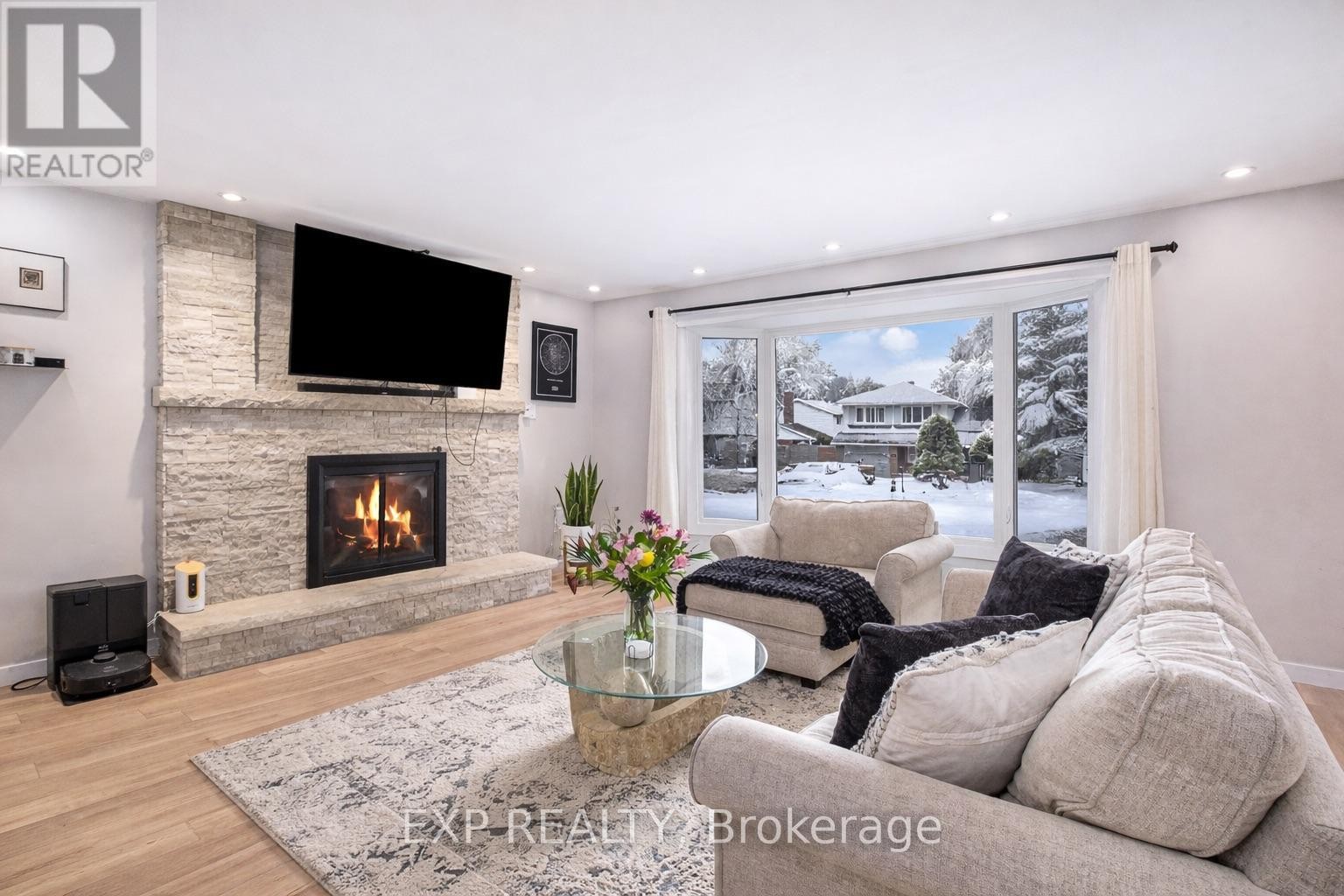 












3 ST REMY DRIVE

,
Ottawa,




Ontario
K2J1A4

