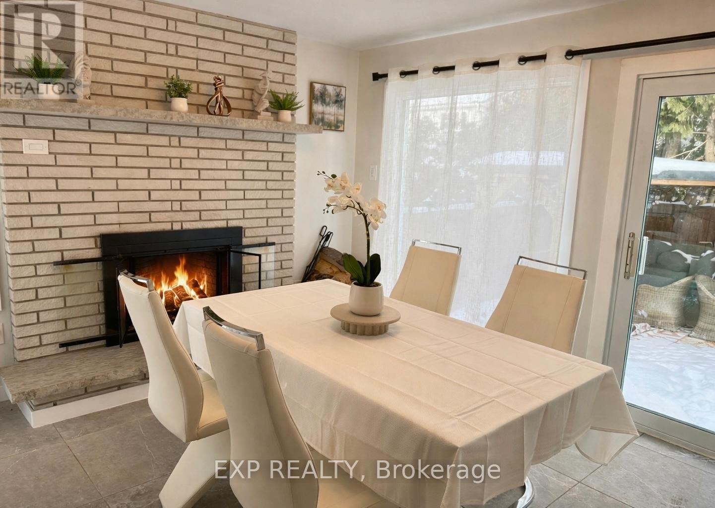 












3 ST REMY DRIVE

,
Ottawa,




Ontario
K2J1A4

