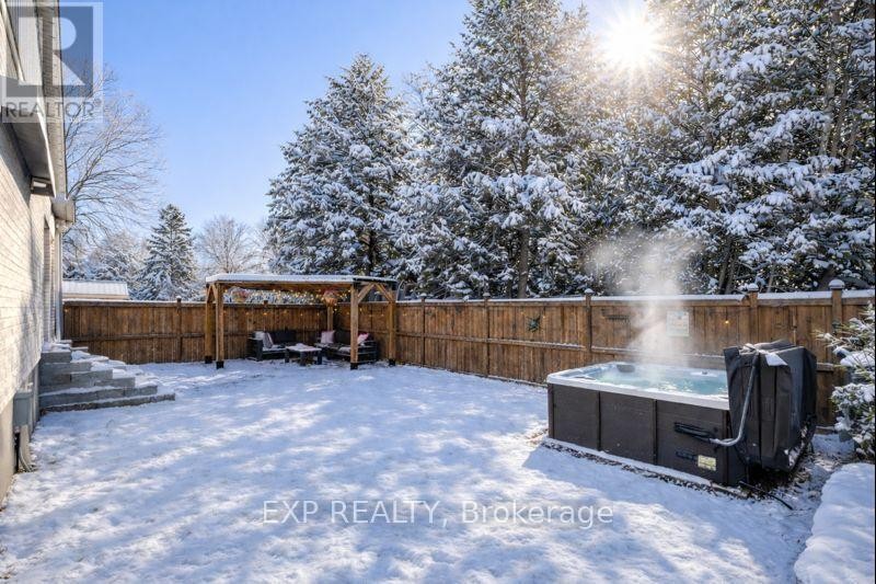 












3 ST REMY DRIVE

,
Ottawa,




Ontario
K2J1A4

