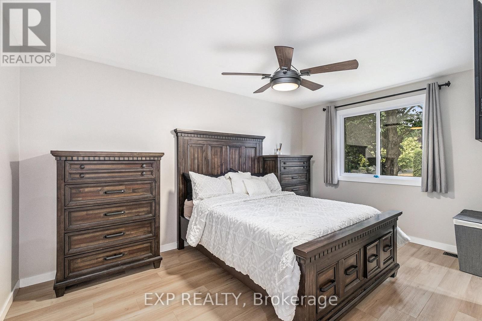 












3 ST REMY DRIVE

,
Ottawa,




Ontario
K2J1A4

