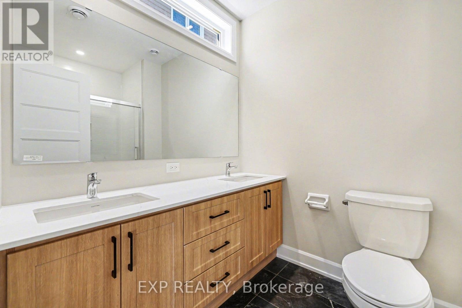 












448 FALCON LANE

,
Russell,




Ontario
K4R0M5

