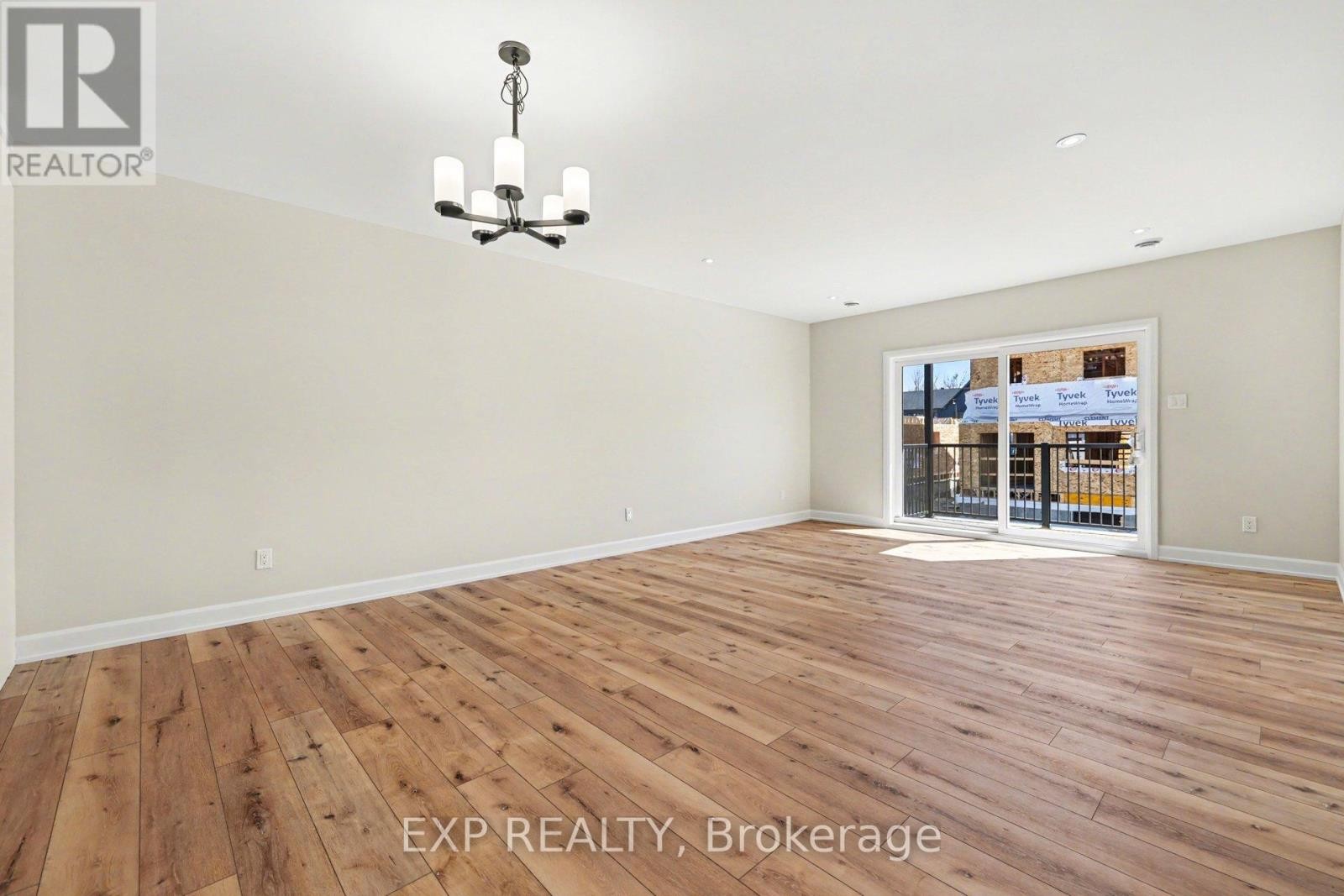 












448 FALCON LANE

,
Russell,




Ontario
K4R0M5

