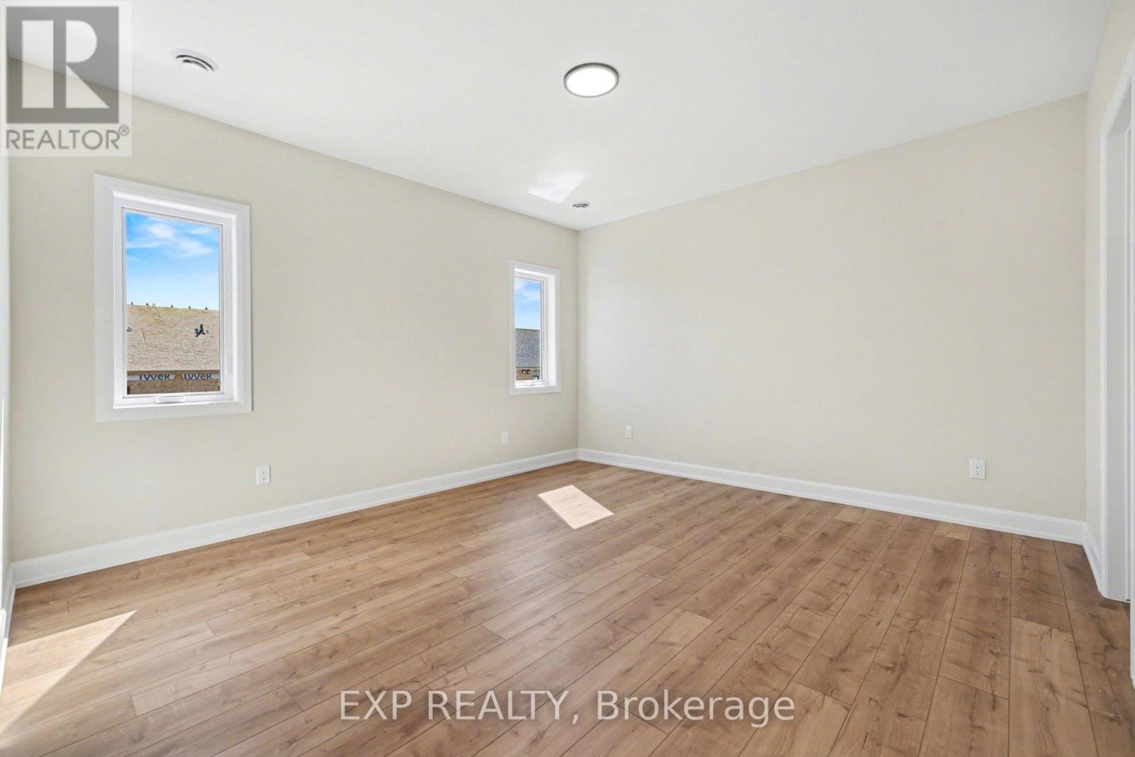 












A - 448 FALCON LANE

,
Russell,




Ontario
K4R0M5

