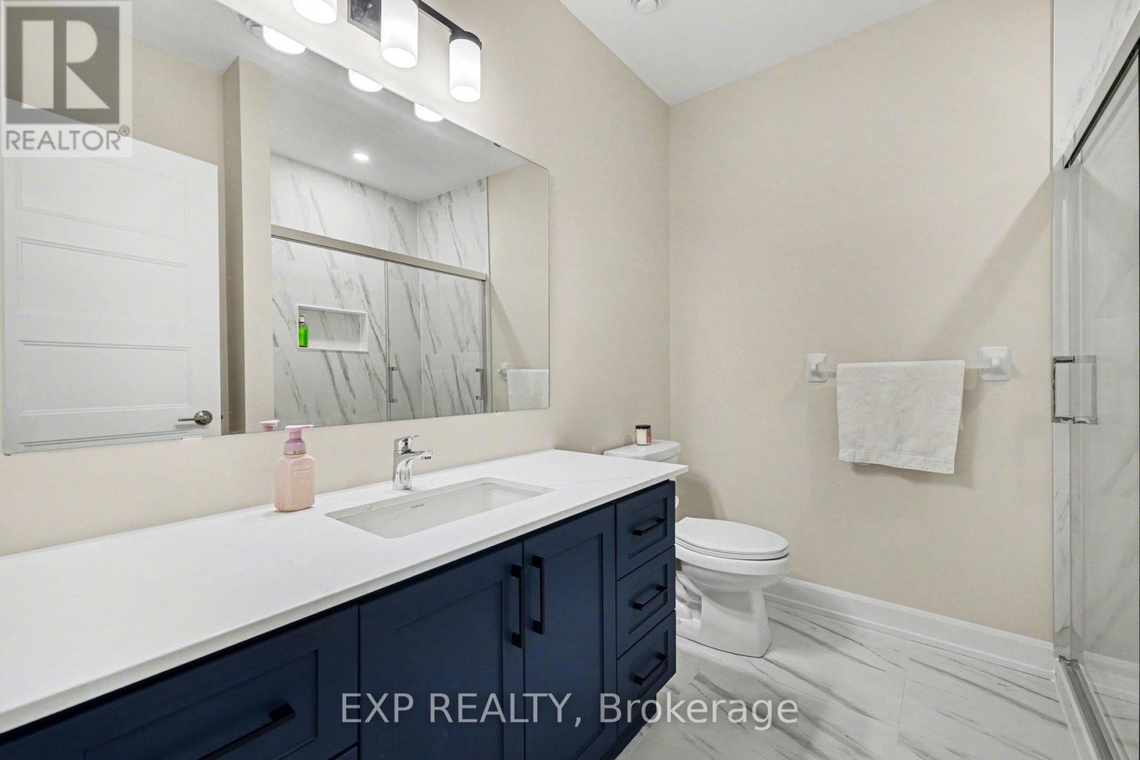 












B - 448 FALCON LANE

,
Russell,




Ontario
K4R0M5

