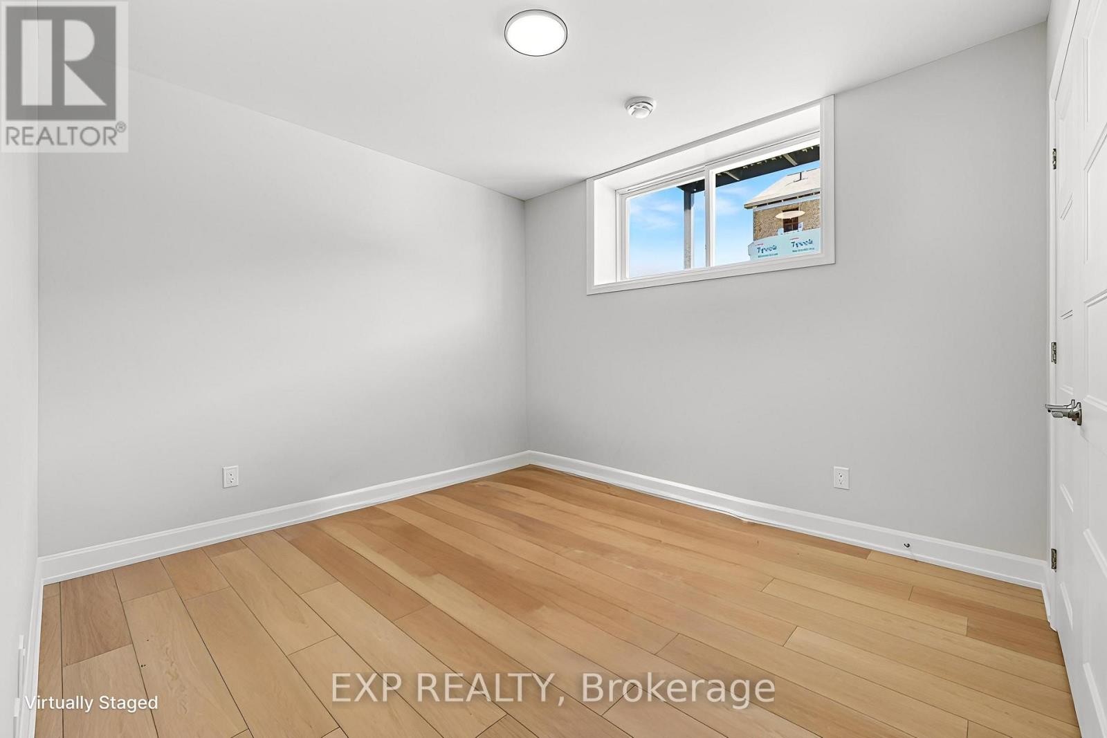 












B - 448 FALCON LANE

,
Russell,




Ontario
K4R0M5

