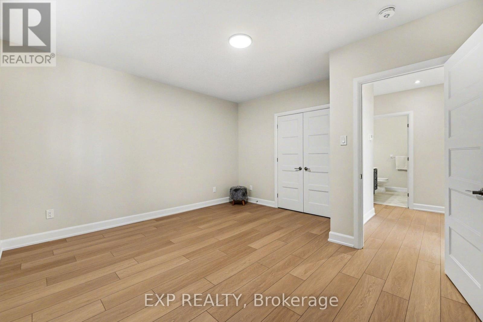 












B - 448 FALCON LANE

,
Russell,




Ontario
K4R0M5

