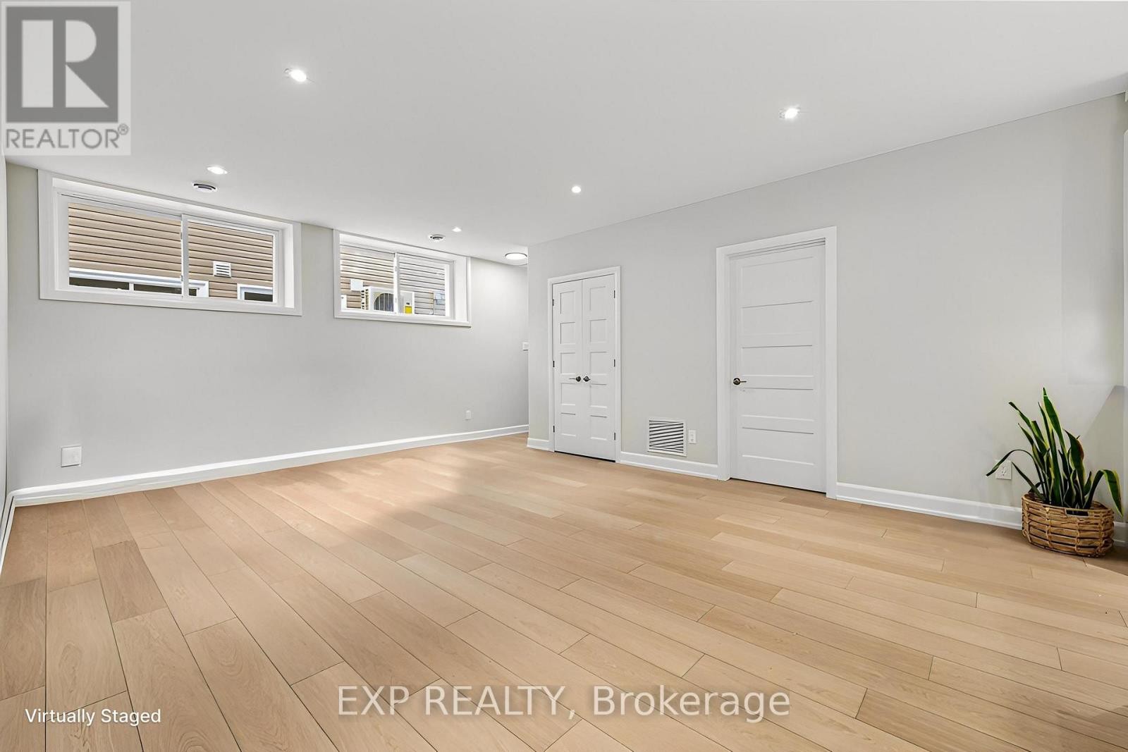 












B - 448 FALCON LANE

,
Russell,




Ontario
K4R0M5

