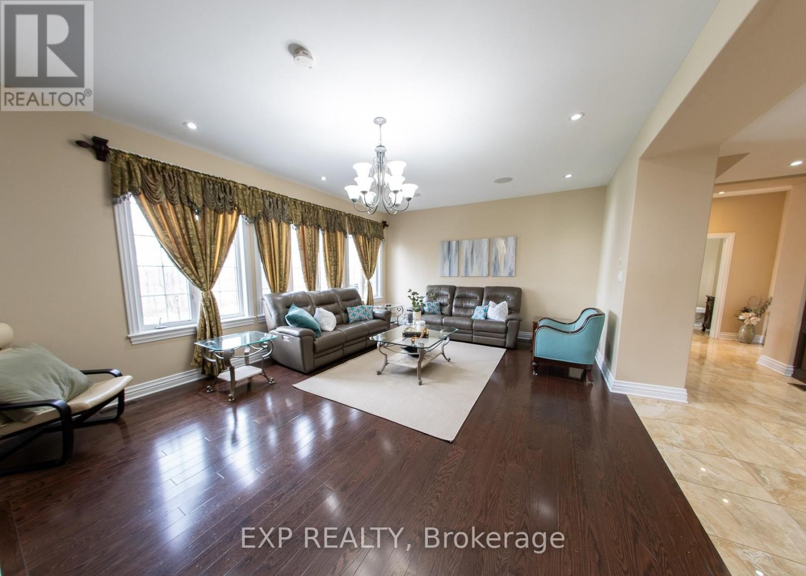 












2754 EAGLESON ROAD

,
Ottawa,




Ontario
K2S1B8

