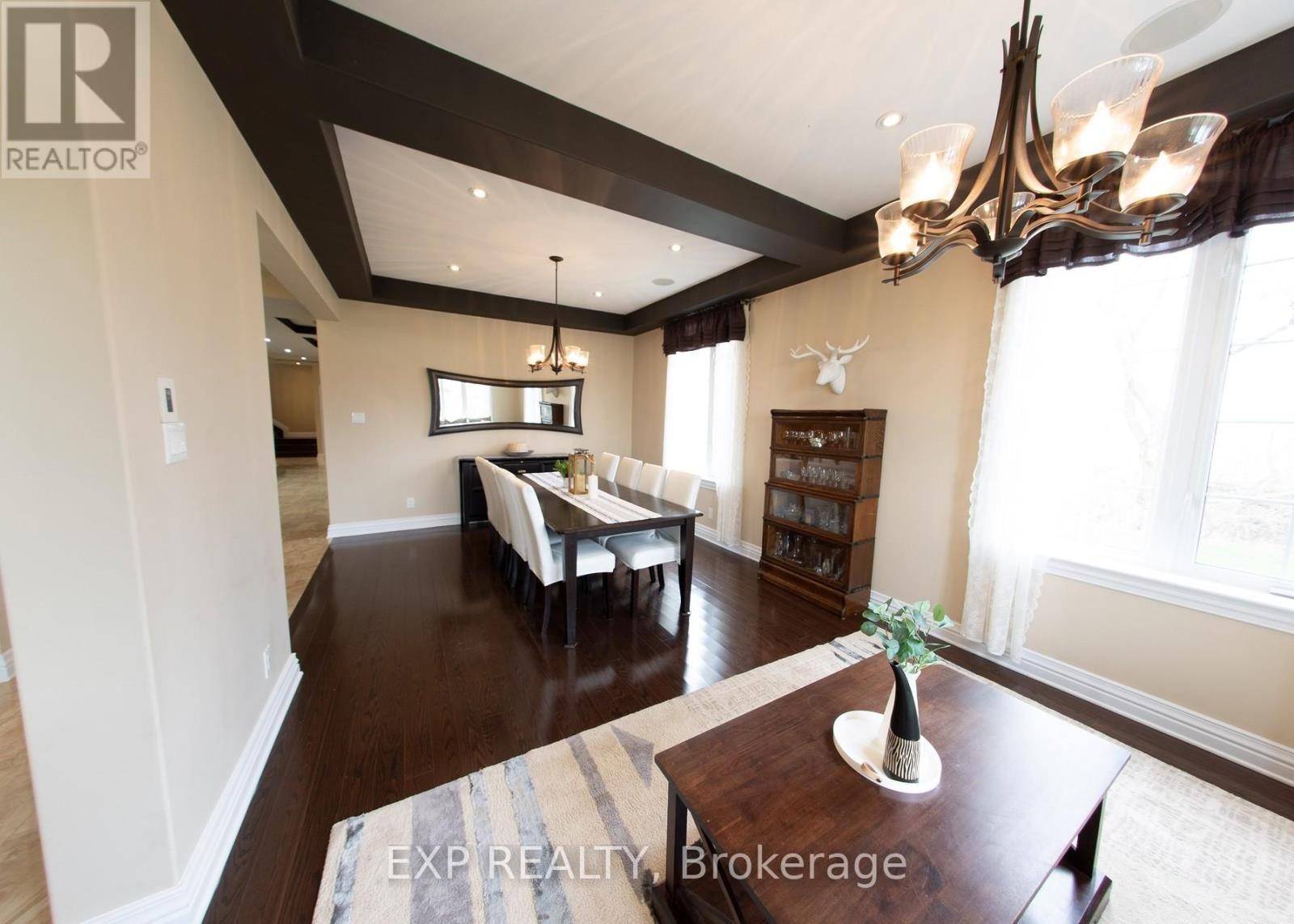 












2754 EAGLESON ROAD

,
Ottawa,




Ontario
K2S1B8

