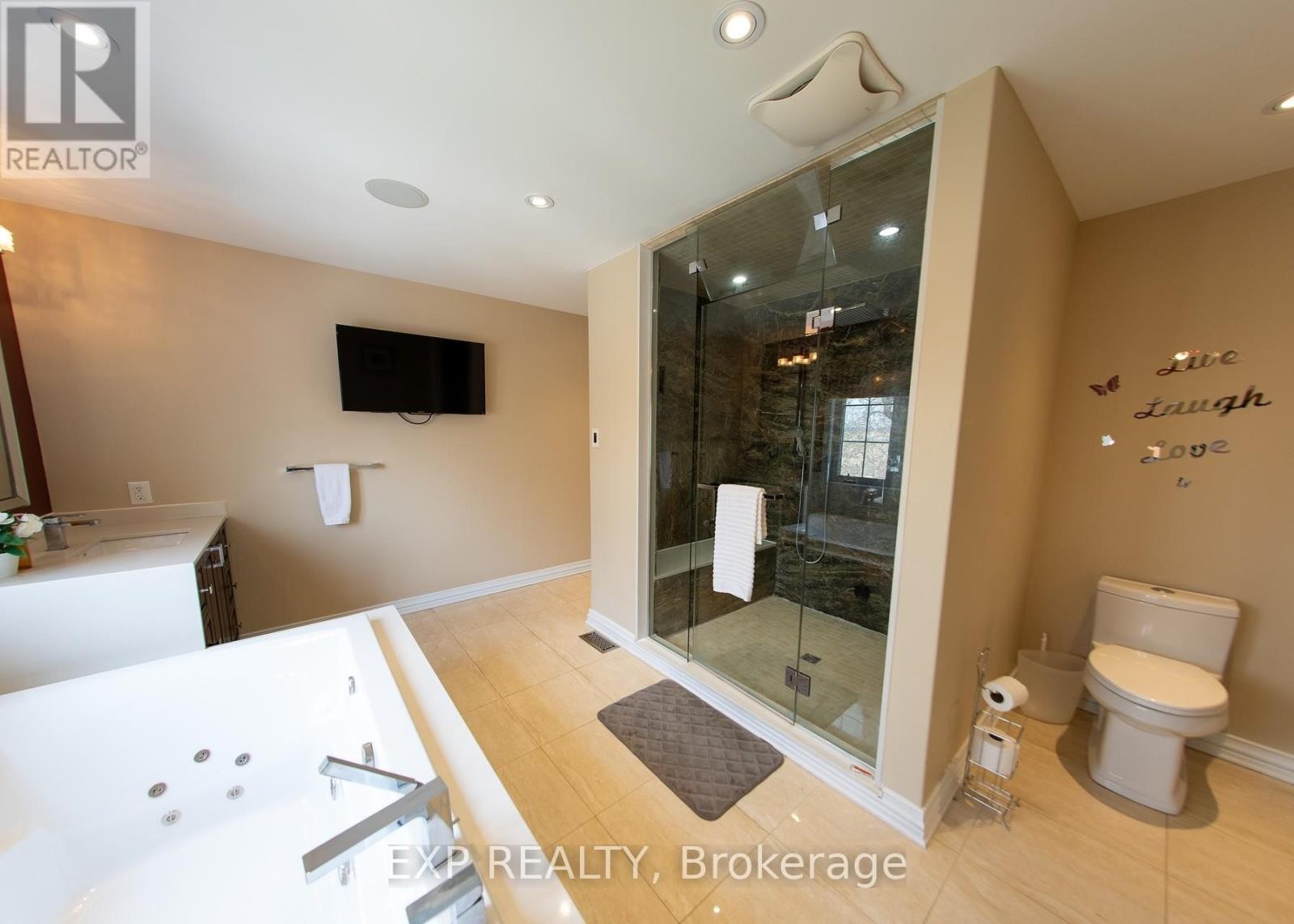 












2754 EAGLESON ROAD

,
Ottawa,




Ontario
K2S1B8

