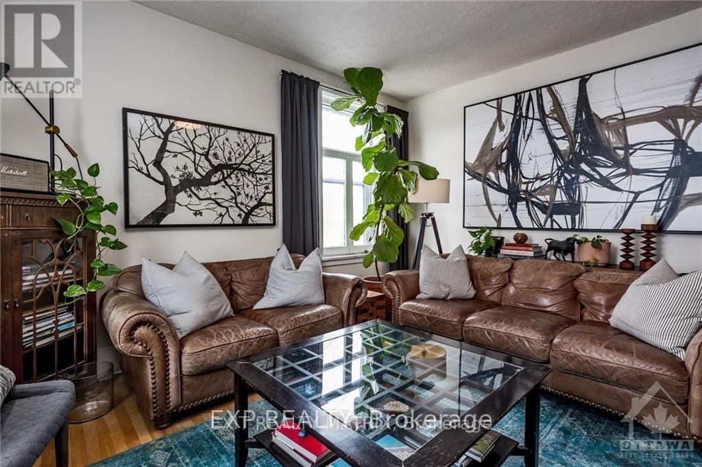 












2 - 5 BRIDGE STREET

,
Mississippi Mills,




Ontario
K0A1A0

