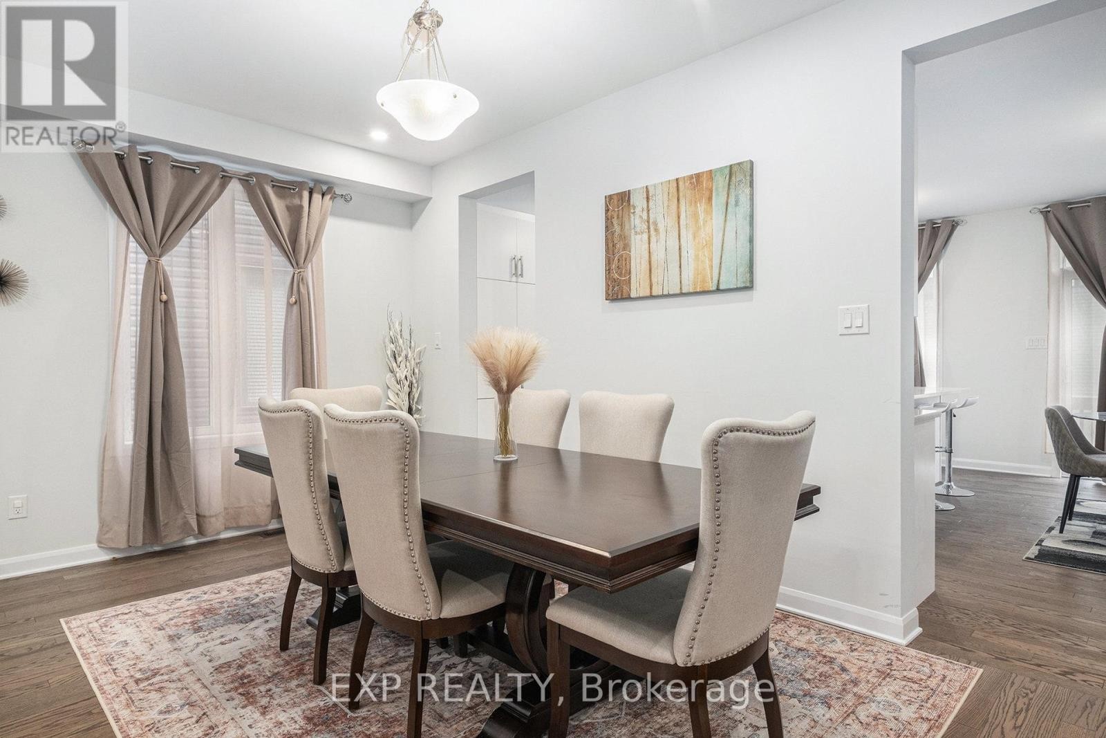 












528 ANCHOR CIRCLE

,
Ottawa,




Ontario
K4M0X5

