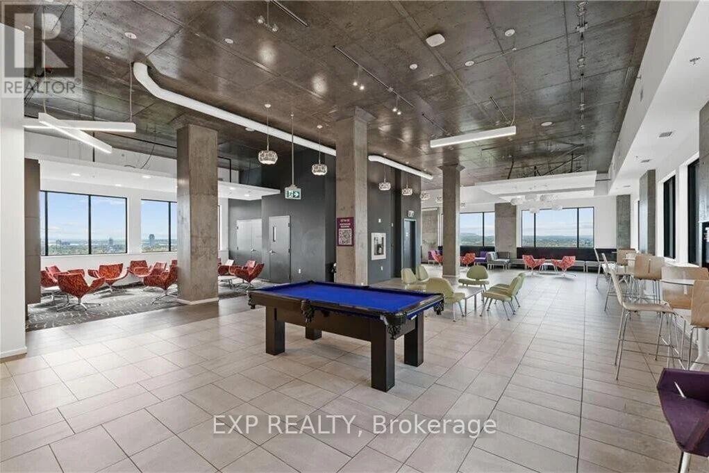 












912 - 105 CHAMPAGNE AVENUE S

,
Ottawa,




Ontario
K1S5E5

