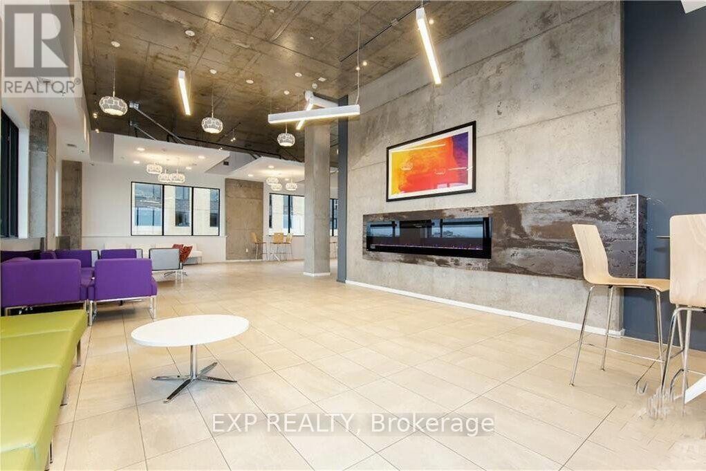 












912 - 105 CHAMPAGNE AVENUE S

,
Ottawa,




Ontario
K1S5E5

