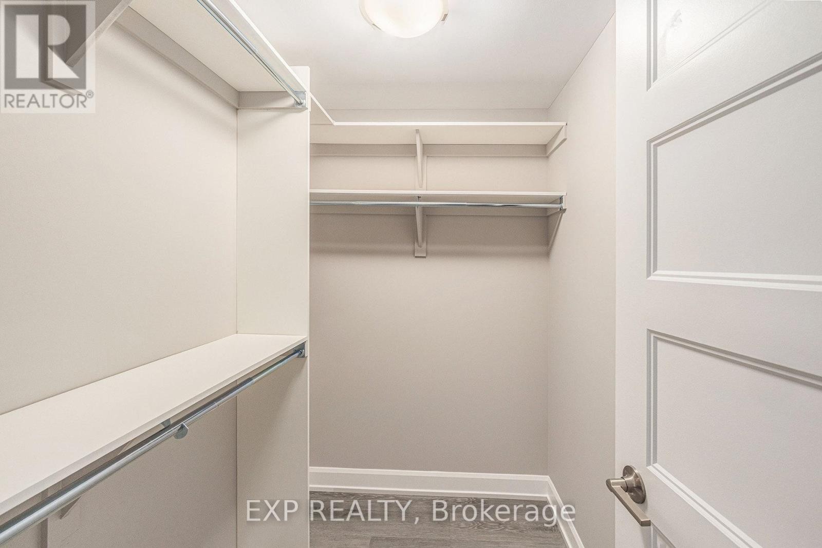 












A - 1218 MONTBLANC CRESCENT

,
Russell,




Ontario
K0A1W0

