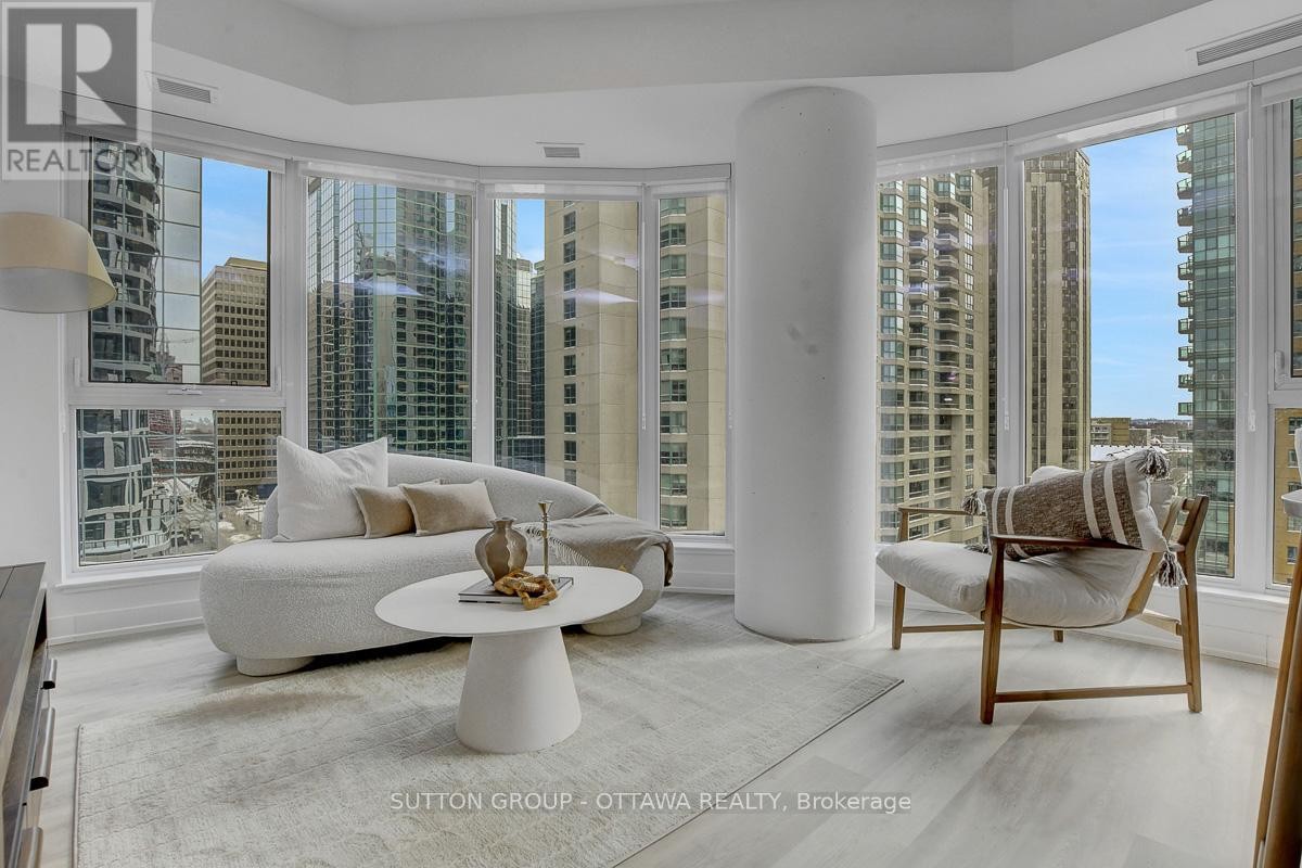 












702 - 391 SLATER STREET

,
Ottawa,




Ontario
K1R0G7

