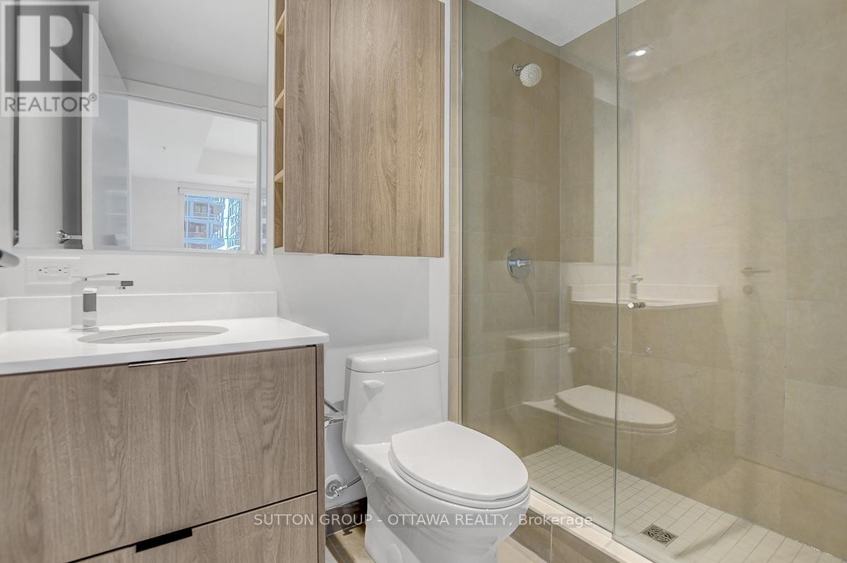 












702 - 391 SLATER STREET

,
Ottawa,




Ontario
K1R0G7

