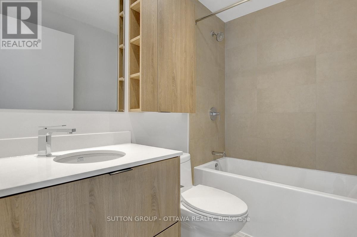 












702 - 391 SLATER STREET

,
Ottawa,




Ontario
K1R0G7

